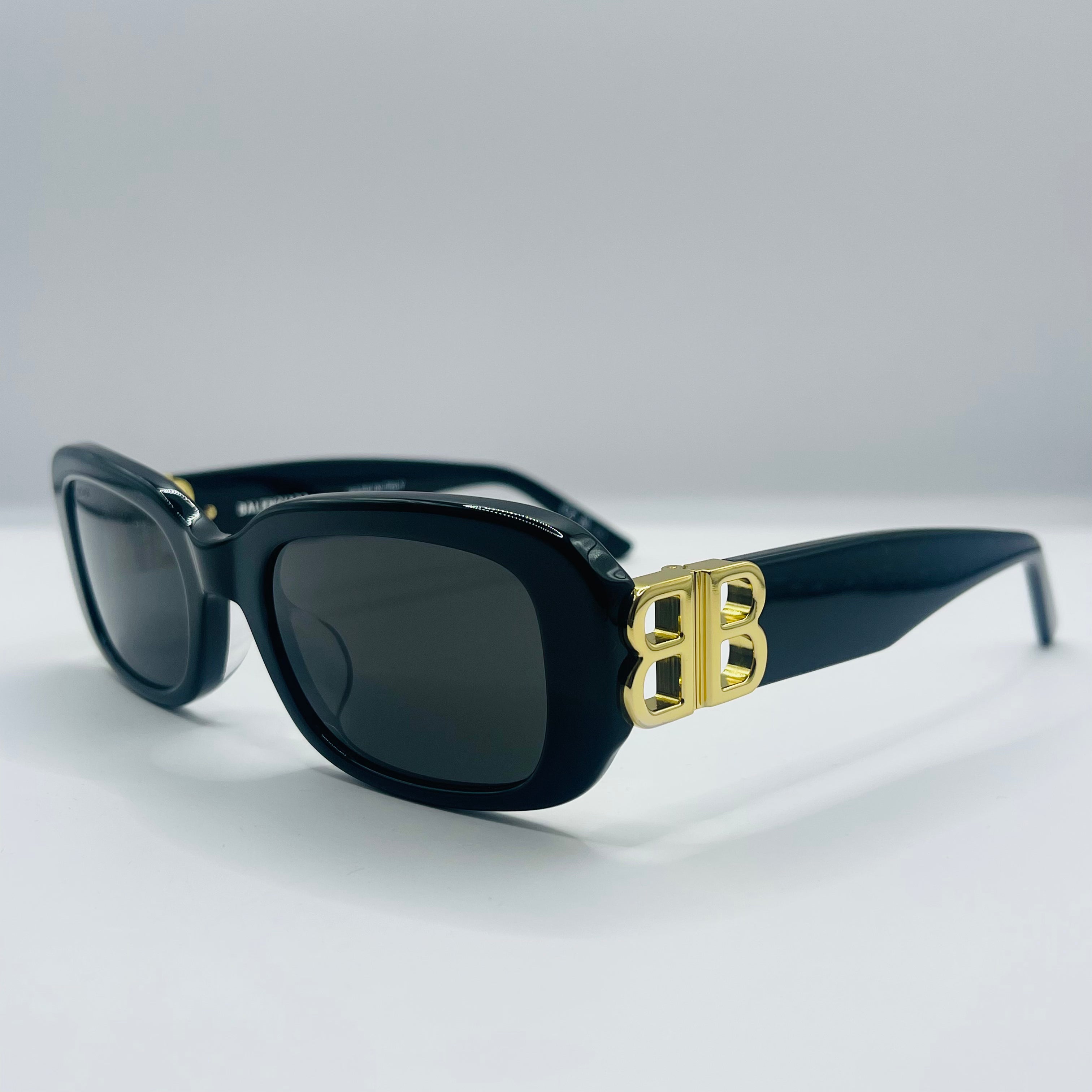 Balenciaga offers sunglasses