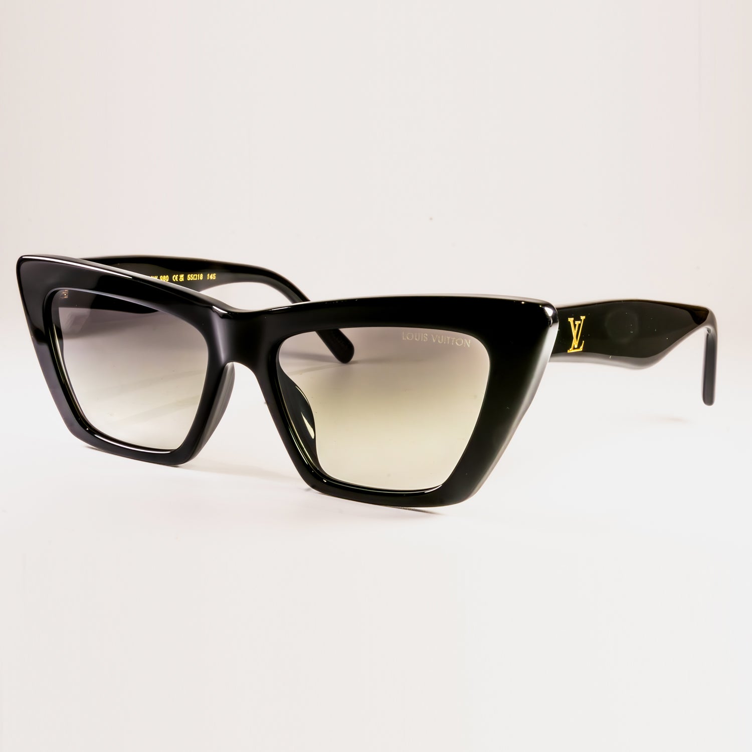 LV Fame Cat Eye Z1723W Sunglasses