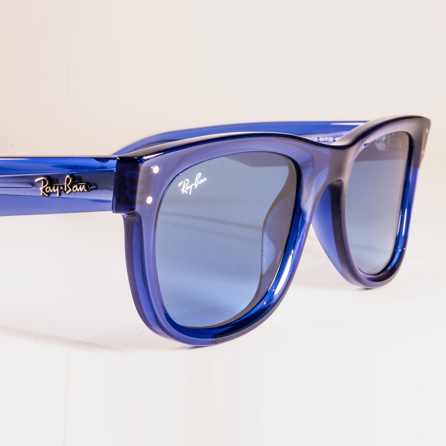 Ray-Ban RBR0502S Wayfarer Reverse