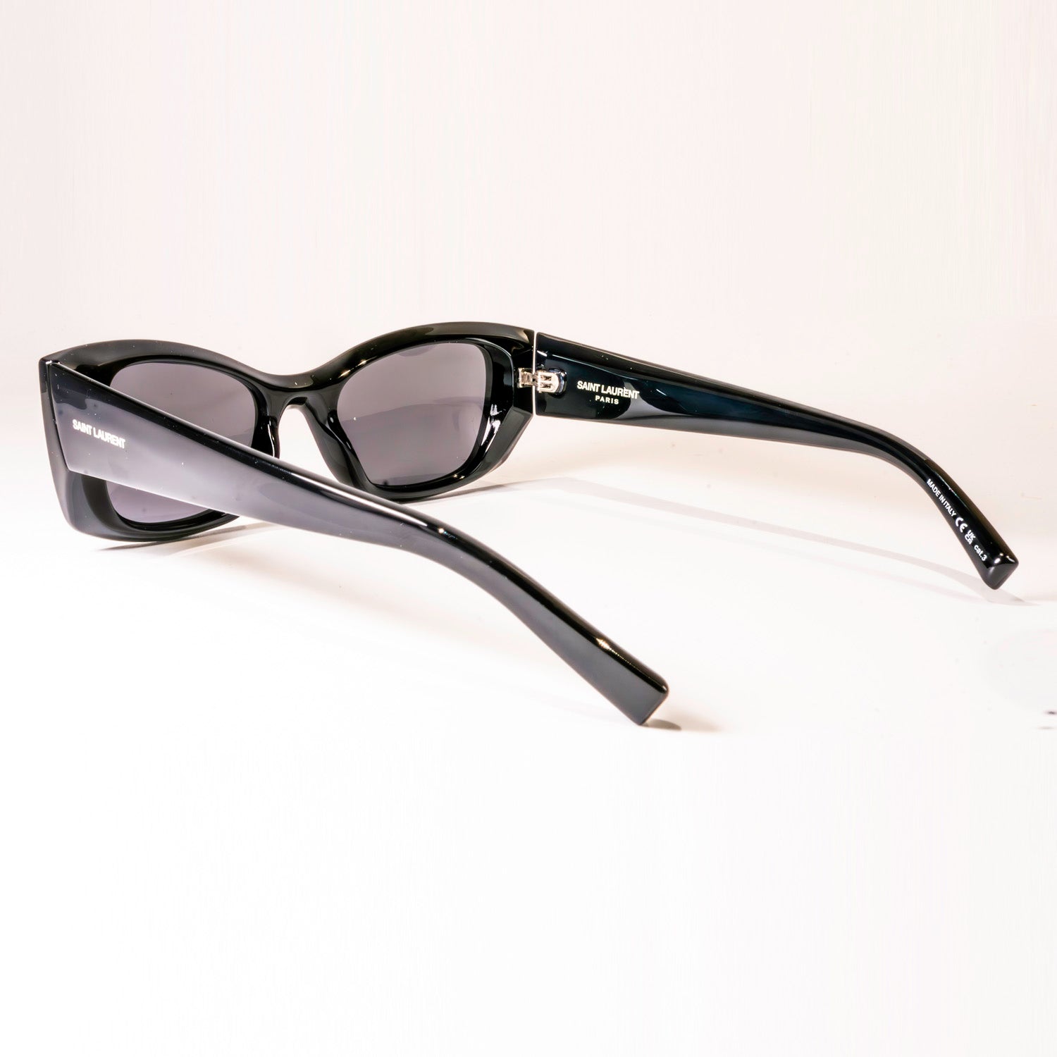 Saint Laurent Sunglasses SL 593 001