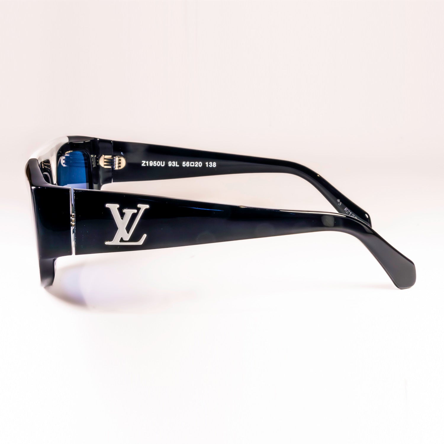 LV 1.1 Evidence Sport Z1950U Sunglasses