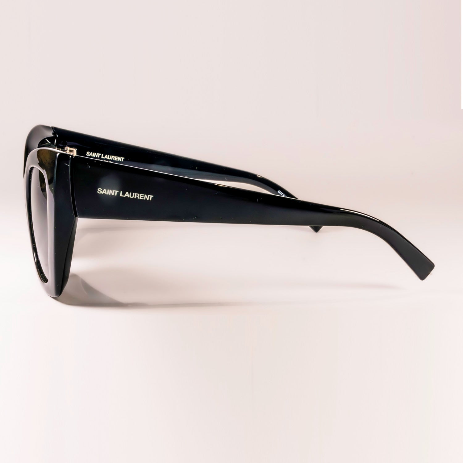 Saint Laurent Sunglasses SL-552 - 001