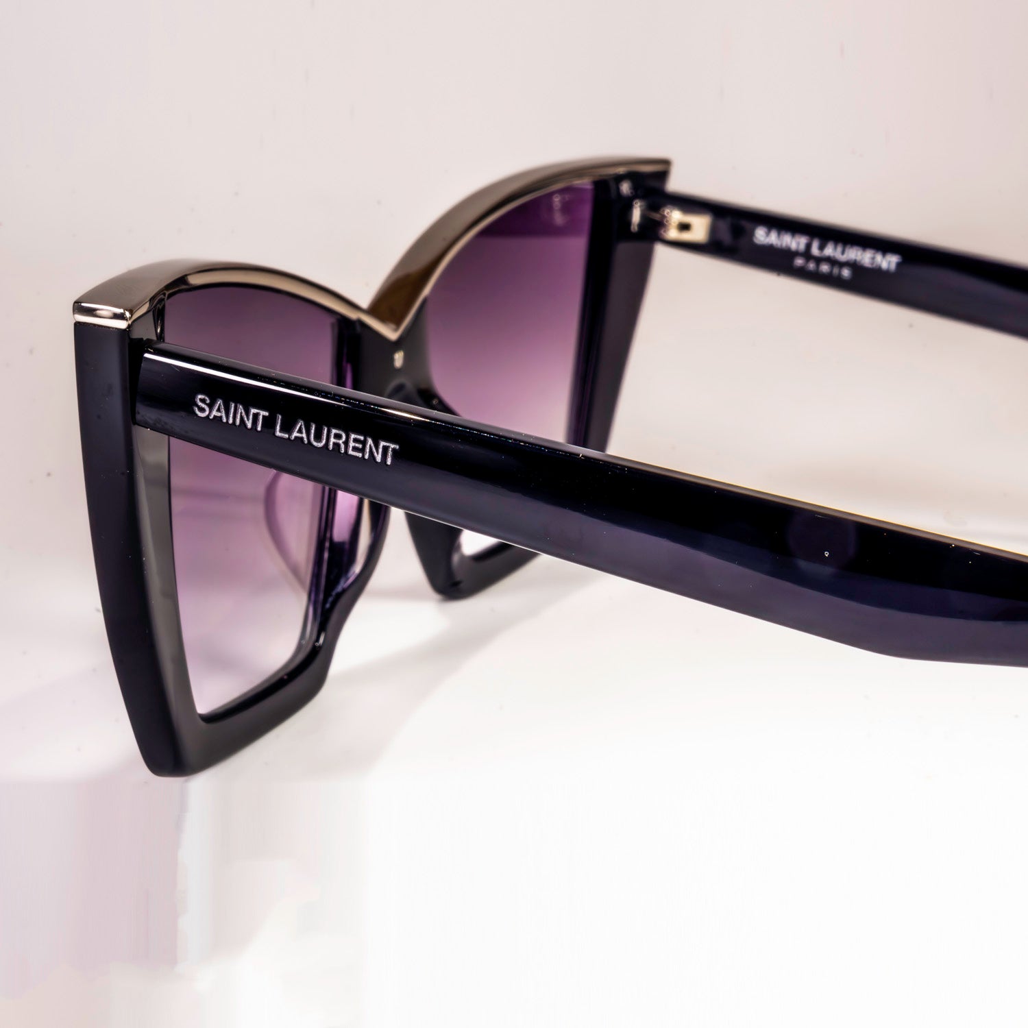 Saint Laurent Sunglasses SL-570