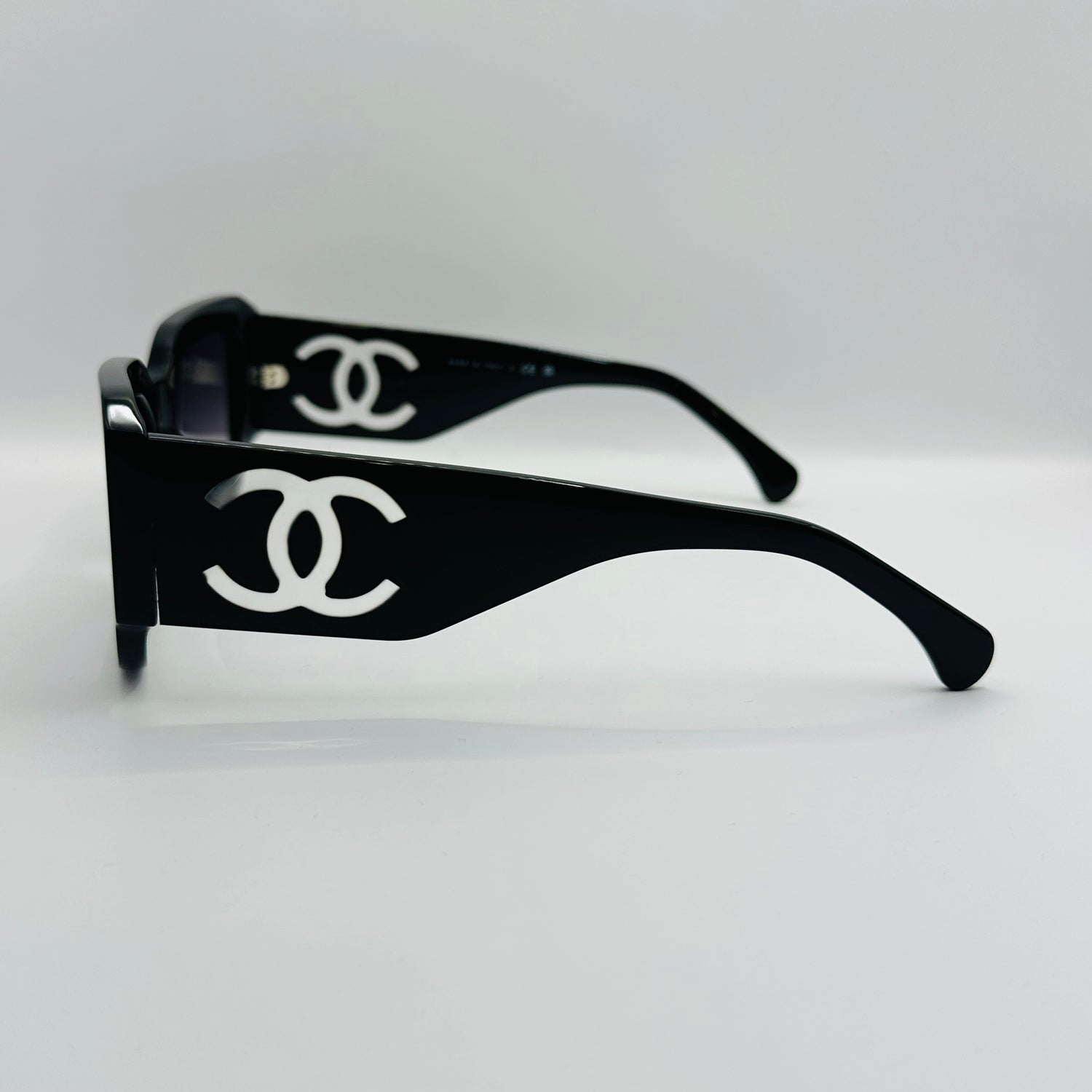 CHANEL CH5526